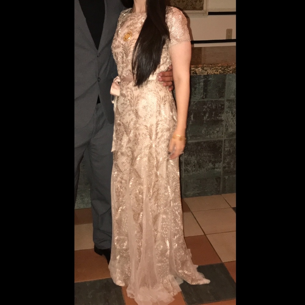 Beautiful Gold Dress